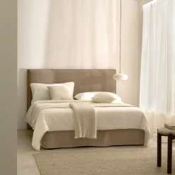 Outlet Kave Home Bed Jaira Linnenmix, kleur Taupe