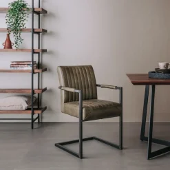 Clearance Tower Living Eetkamerstoel Ferro met armleuning