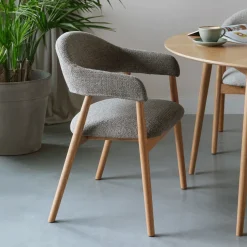 Best ZILT Eetkamerstoel Shenae Bouclé
