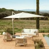 New Kave Home Loungeset Sirte Met 3-zitsbank, 2 fauteuils en tafel, kleur Ecru/Houtlook