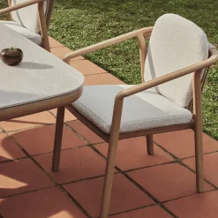 New Kave Home Tuinstoel Sirte kleur Ecru/Houtlook