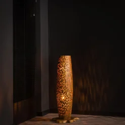 Online LifestyleFurn Vloerlamp Eugena Teakhout Massief gerecycled teakhout