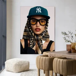 Discount Urban Cotton Wandkleed Cool Girl in maat en frame naar keuze