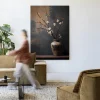 New Urban Cotton Wandkleed Dark Blossom Vase in maat en frame naar keuze