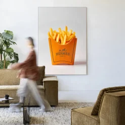 New Urban Cotton Wandkleed Hermes Fries in maat en frame naar keuze