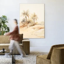 Online Urban Cotton Wandkleed Palm Dust in maat en frame naar keuze