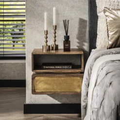 Outlet LifestyleFurn Zwevend Nachtkastje Renée Mangohout en brass, 33 x 40cm Massief mango zwart